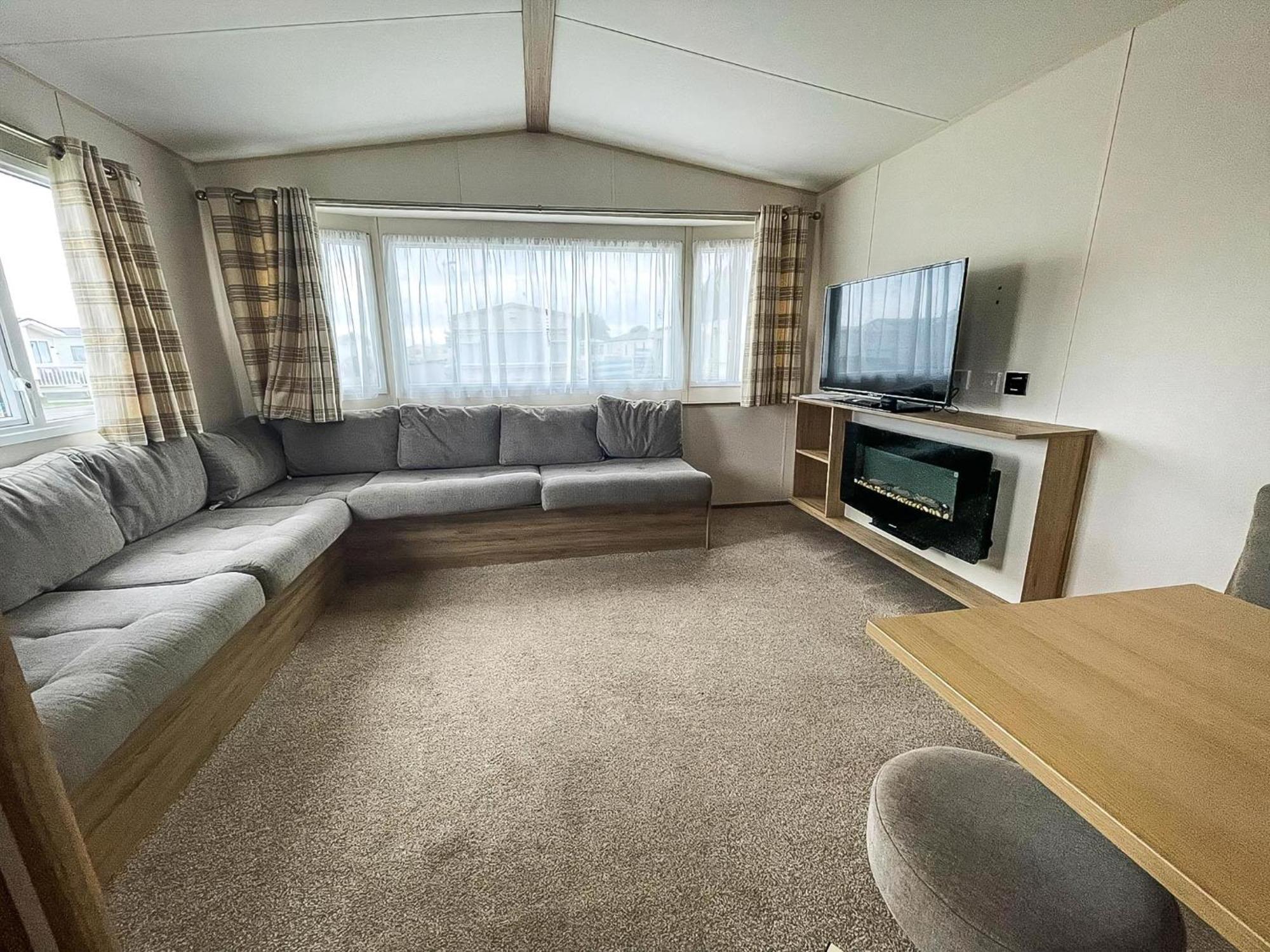 Superb 6 Berth Caravan At St Osyth Beach, Near Clacton-On-Sea Ref 28008Mc 외부 사진